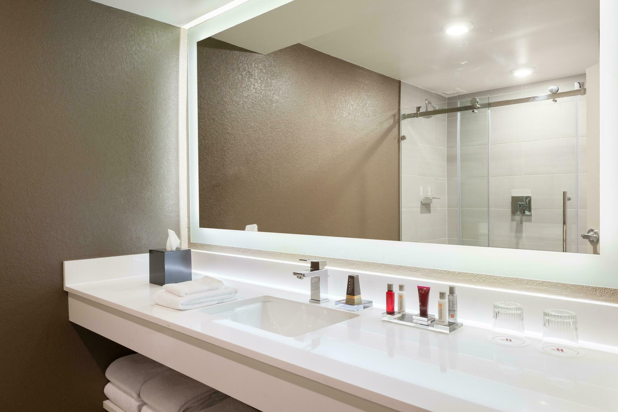 Marriott Savannah Riverfront Quarto foto